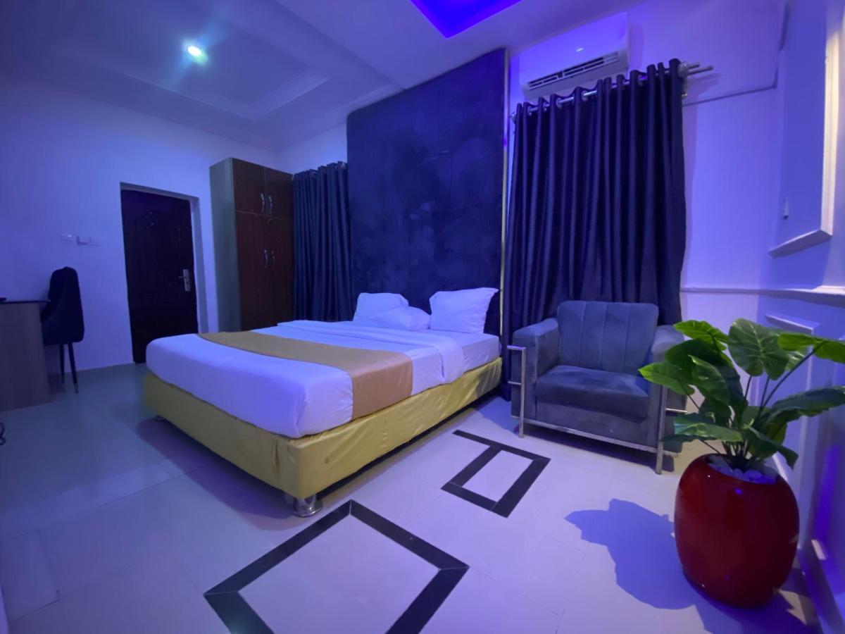 Villa Palazzo Hotel And Apartments Ikeja Extérieur photo