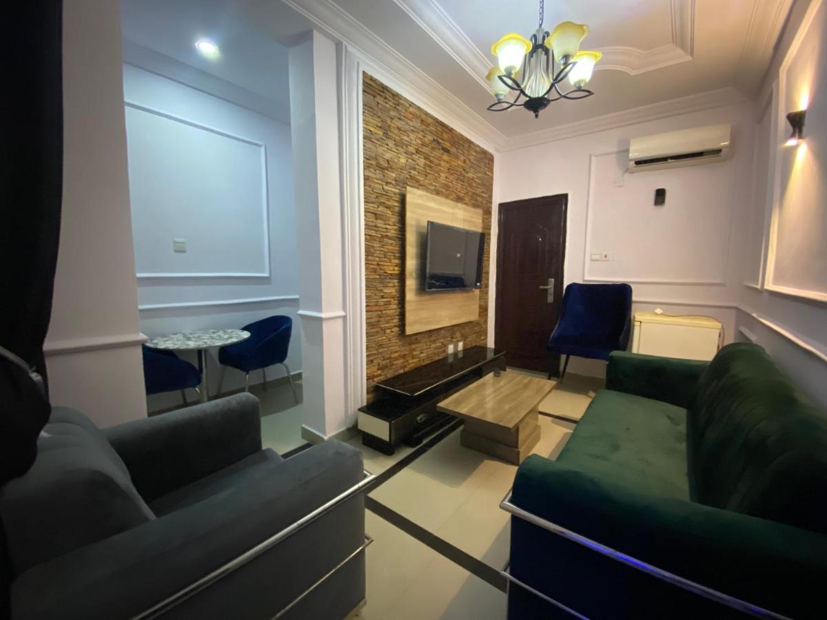 Villa Palazzo Hotel And Apartments Ikeja Extérieur photo