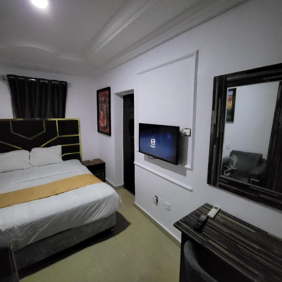 Villa Palazzo Hotel And Apartments Ikeja Extérieur photo