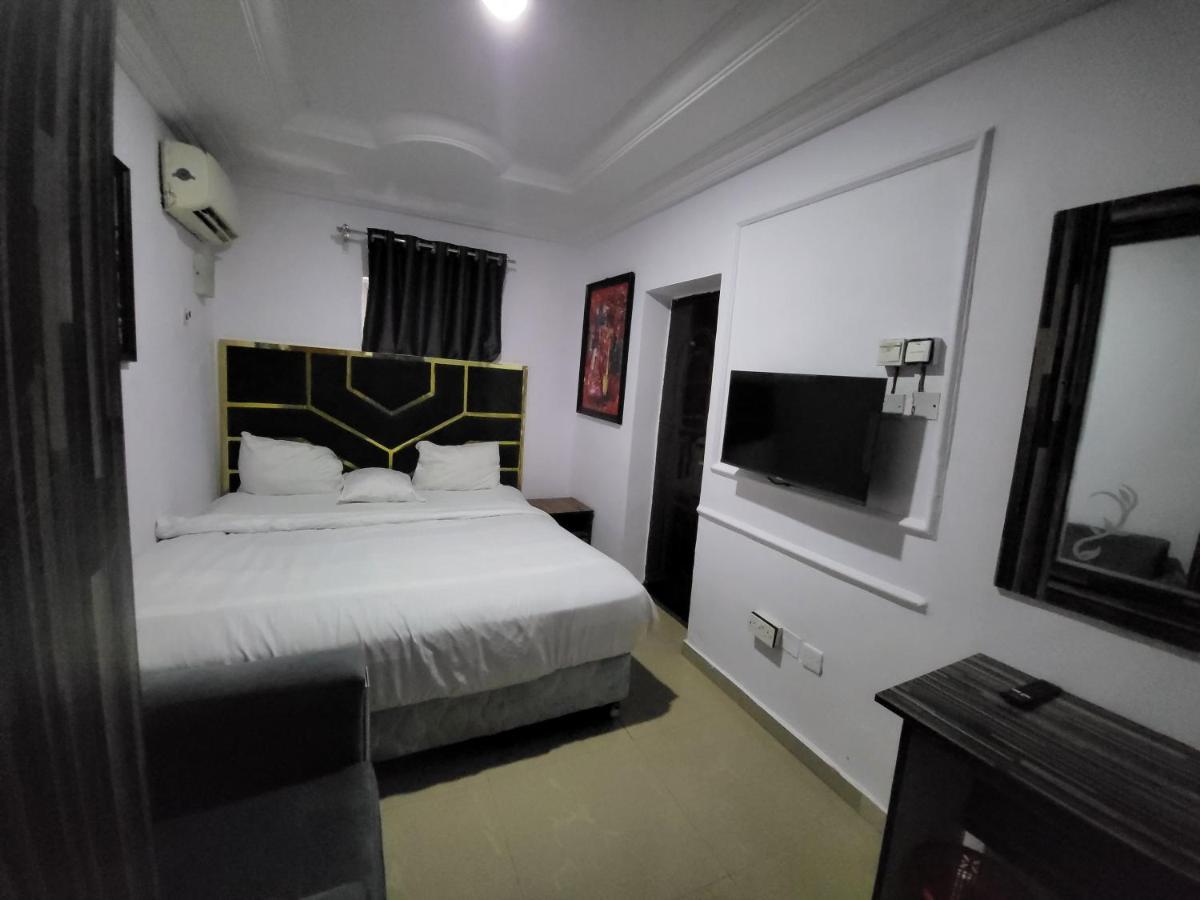 Villa Palazzo Hotel And Apartments Ikeja Extérieur photo