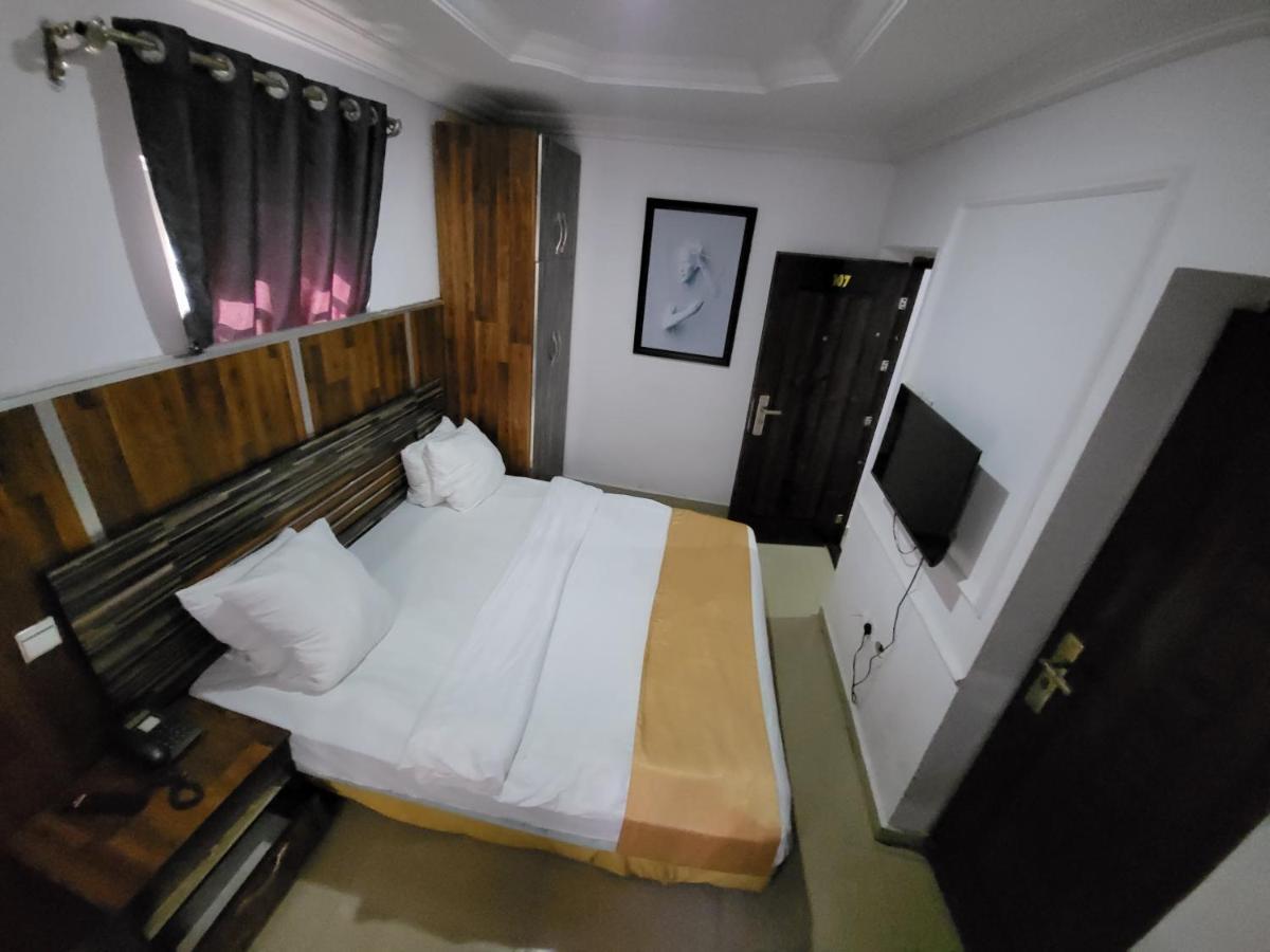 Villa Palazzo Hotel And Apartments Ikeja Extérieur photo