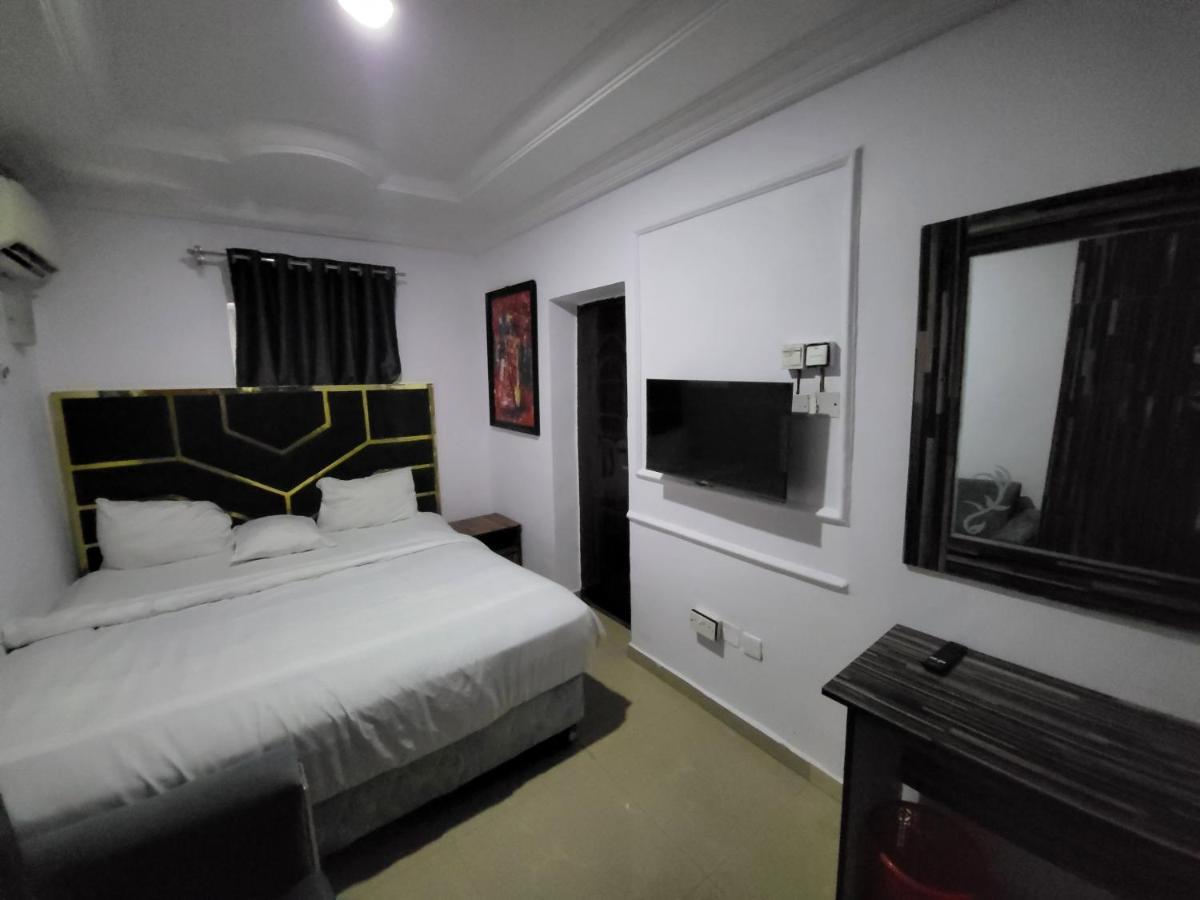 Villa Palazzo Hotel And Apartments Ikeja Extérieur photo